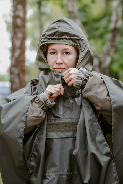 Palapinsiaustė / lietpaltis–pončas