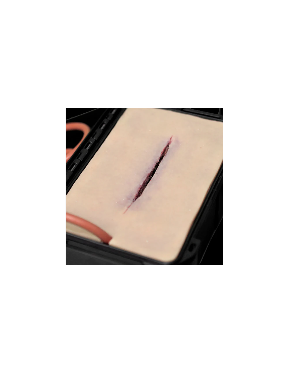 Pjautinių žaizdų simuliatorius LACERATION IN A BOX™