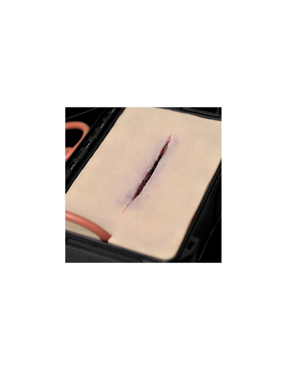 Pjautinių žaizdų simuliatorius LACERATION IN A BOX™